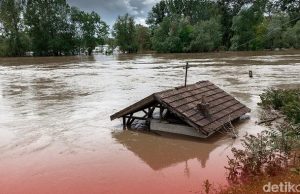 Cegah Banjir, PSDA Jabar Ajak Warga Bangun Sumur Resapan