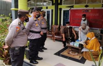 Kapolres Kuansing Cek Pelaksanaan Vaksinasi Keliling, Warga : Terimakasih Pak Polisi..!!!