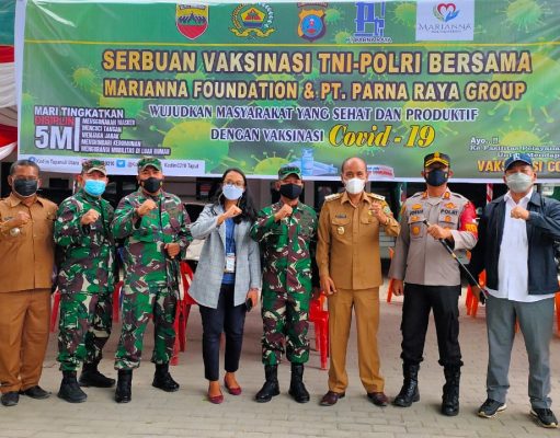 TNI Polri dan Yayasan Marianna Gelar Serbuan Vaksinasi Covid-19 di Samosir