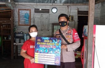 Pantang Lelah, Sosialisasi Prokes juga Menjangkau Warga Pinggiran