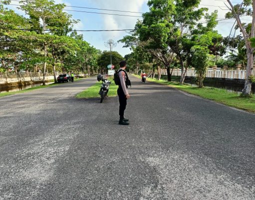 Pengaturan Lalu Lintas Pagi Hari, Bentuk Pelayanan Polisi Kepada Masyarakat Khusus Nya Di Kabupaten Seruyan .