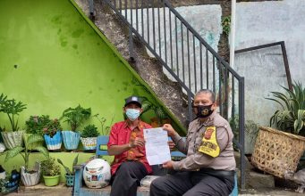 Wujudkan “Dekat dan Bersahabat” Bhabinkamtibmas Jagasatru Sambangi Warga Binaan