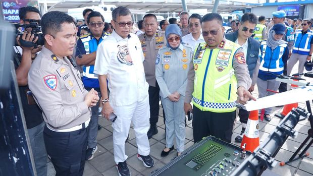 Kakorlantas Polri Perkenalkan ETLE Drone dan SMS Blast untuk Optimalkan Pengawasan Arus Nataru korlantas