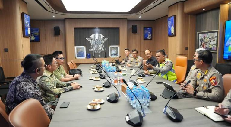 Tekan Angka Kecelakaan, Korlantas Integrasikan Traffic Attitude Record dengan ETLE Tingkatkan Keselamatan, Korlantas Terapkan Traffic Attitude Record untuk Pengemudi