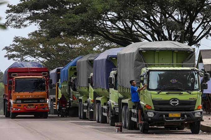 Bawa Muatan Overdimension, Pengusaha Angkutan Terancam Sanksi Pidana Pasal 277 UU LLAJ